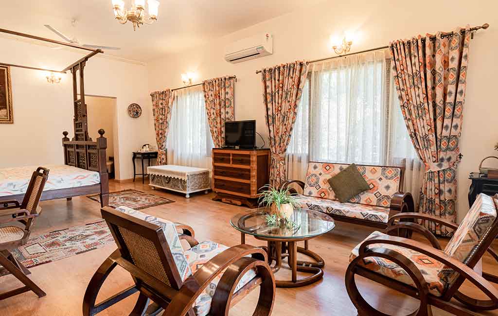 Executive-Suite-13-at-best-price-in-chandigarh-homestays